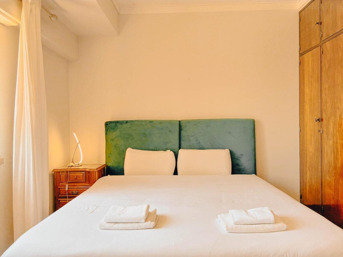River Vista - 2 Bedroom Terrace Retreat Lissabon